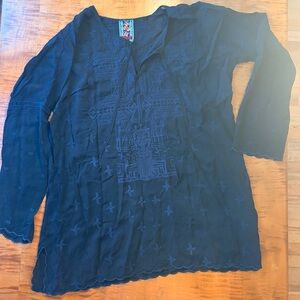 Johnny was black geometric embroidered tunic top